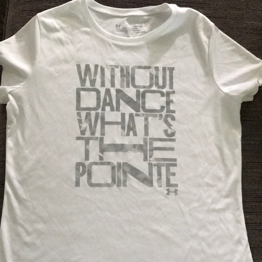 Under armour tshirt